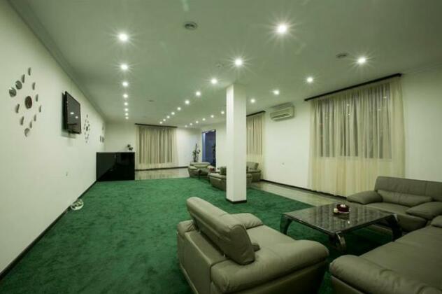 Amber Hotel Yerevan - Photo2