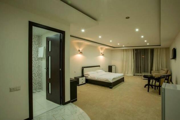 Amber Hotel Yerevan - Photo5