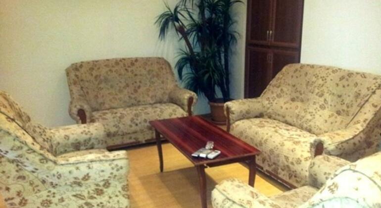Amiryan - Photo2