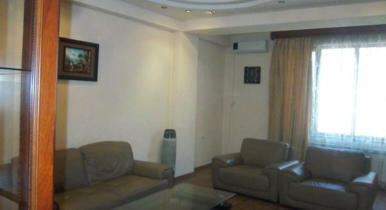 Apartment Pushkin Yerevan - Photo2