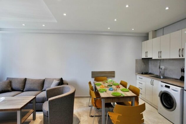 Apartments In The City Center - Photo4