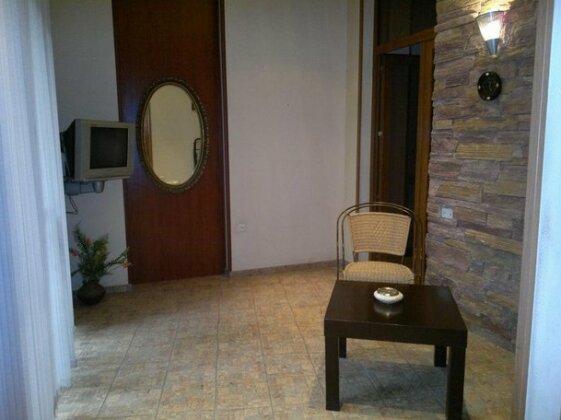 AskHouse - Photo3