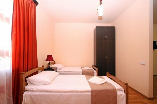 Aurora Hotel Yerevan - Photo4