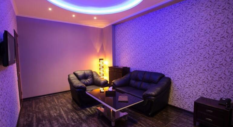 Baden-Baden Hotel - Photo2