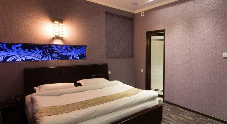 Baden-Baden Hotel - Photo5