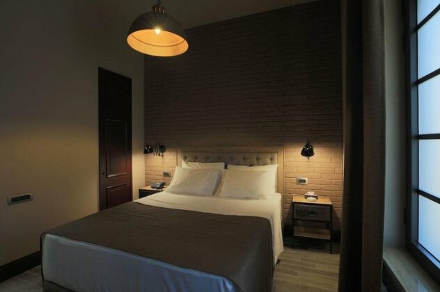 Bastille Hotel Yerevan - Photo4
