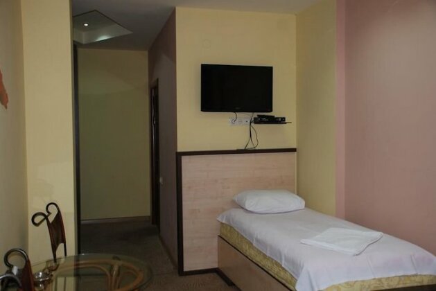 Baxos Hotel - Photo3