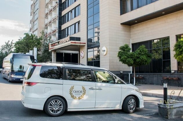 Bomo Nairi Hotel - Photo2