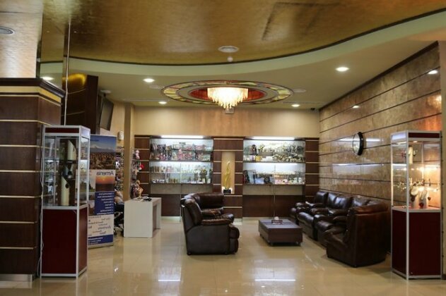Bomo Nairi Hotel - Photo3