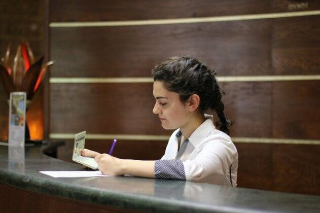 Bomo Nairi Hotel - Photo4