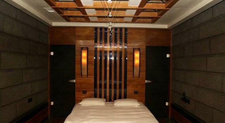 Bungalo Inn - Photo4