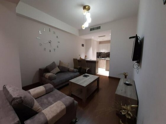 Central Apartment of Yerevan - Photo3