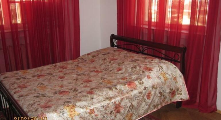 Centre of Yerevan Four Bedroom Villa