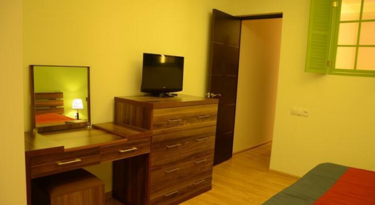 Designer Apartment - Photo5