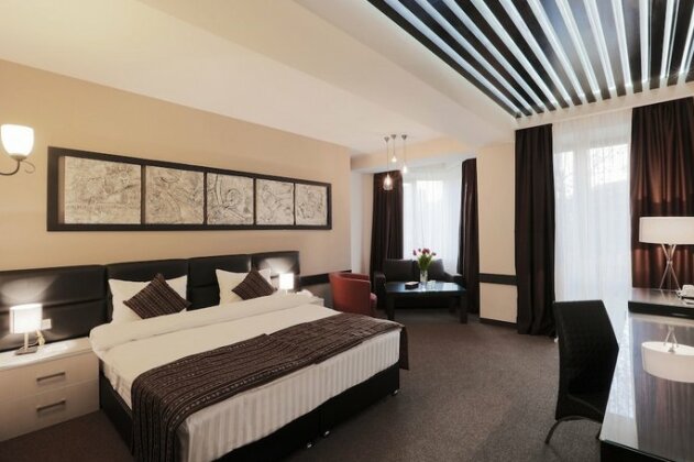 Diamond Hotel Yerevan - Photo2