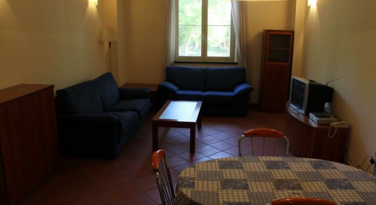 English Park Apartment - Photo3