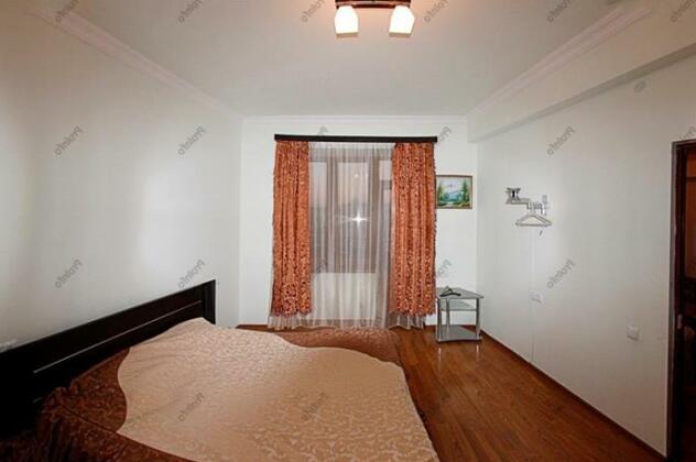 Erevan Tsentr Apartments - Photo3