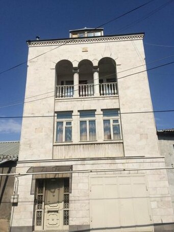 Guest House Lilia Yerevan - Photo2
