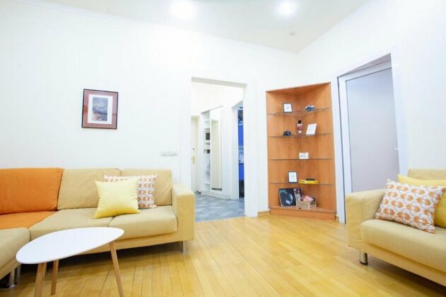 Jazzve Central Apartments Yerevan - Photo4