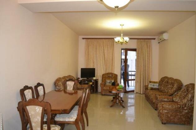 Northern Avenue 6 Apartment - Photo3