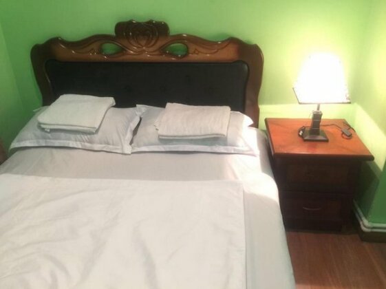 Radiance Hostel And Tours - Photo5
