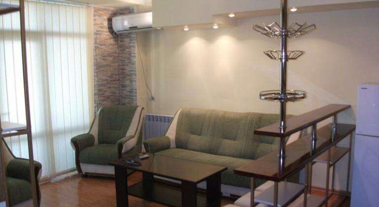 RetroCity Apartments by Opera Theatre - Photo5