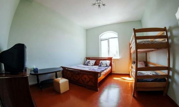Royal Holiday House - Photo2