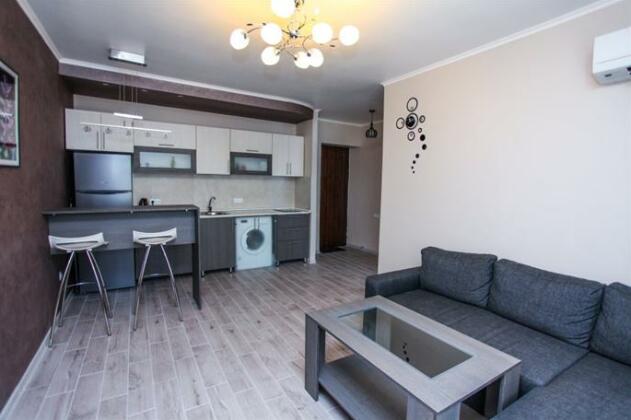 Service Yerevan Apartments - Photo2