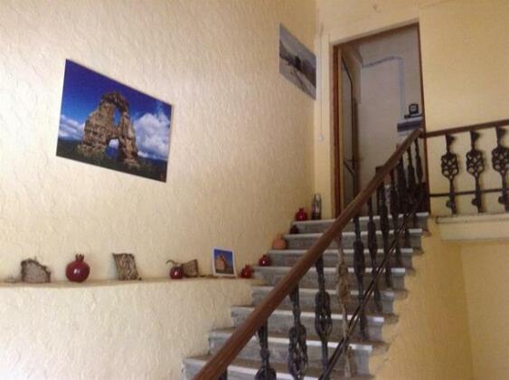 Travelers Hostel Yerevan - Photo5