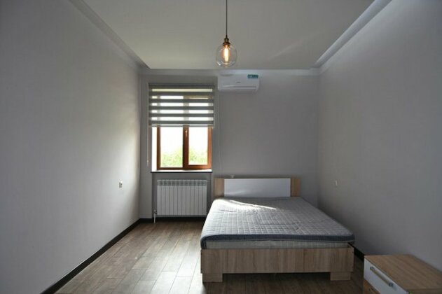 Villa in Nork - Photo5