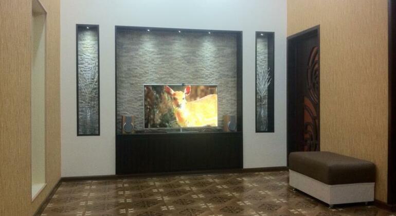 X O House - Photo2