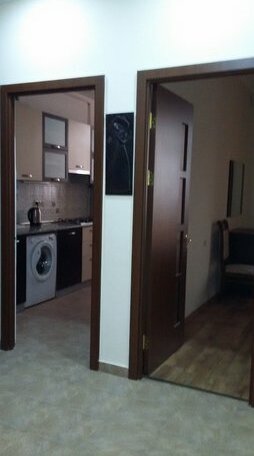 ZARA Apartment Yerevan - Photo4