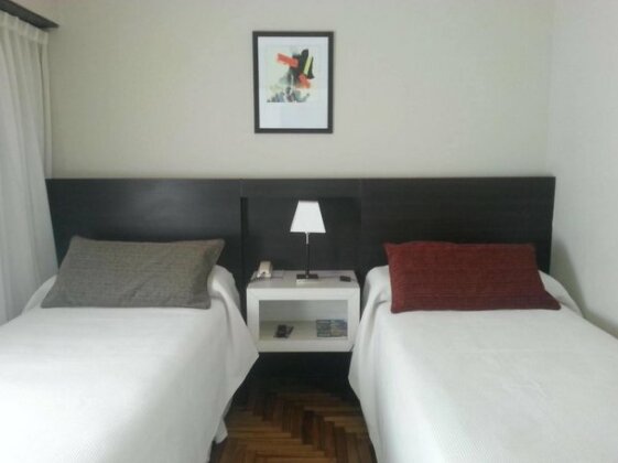 646 Hotel Balcarce - Photo3