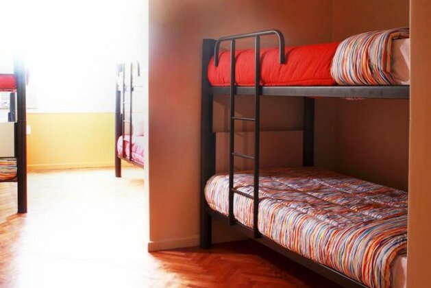 Hostel Suites Florida - Photo2