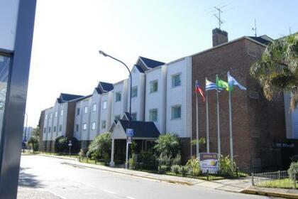 Hotel Aeroparque Inn & Suites