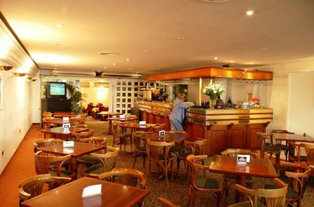 Gran Hotel Guarani - Photo2