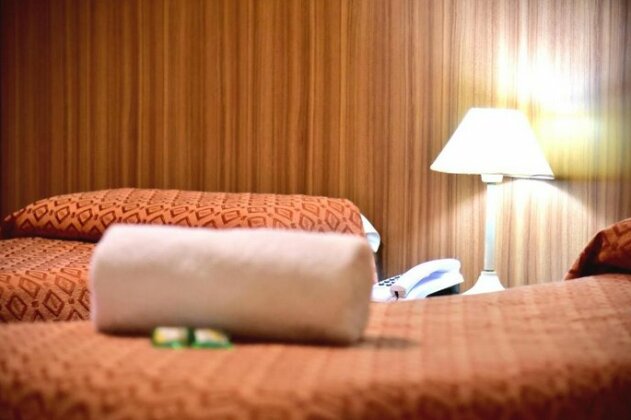 Hotel Confianza - Photo4