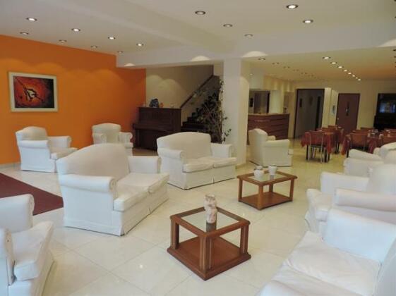 Baloo Hotel - Photo3