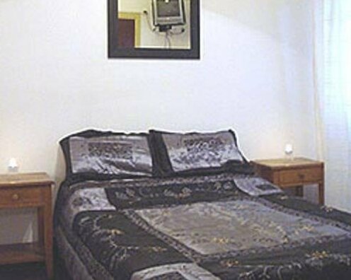 Bellville Hotel - Photo4
