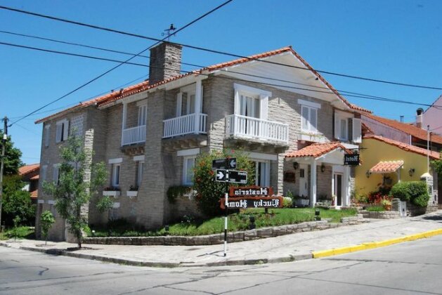 Hosteria Lucky Home