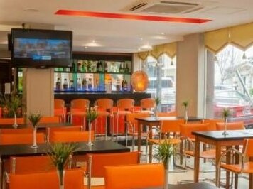 Hotel Cadi Palace - Photo4