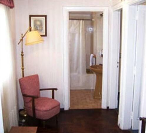 Hotel Los Troncos - Photo4