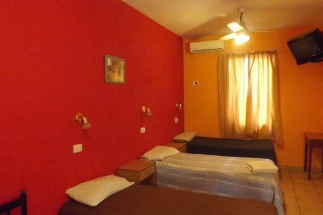Backpackers Travel Hotel - Photo5