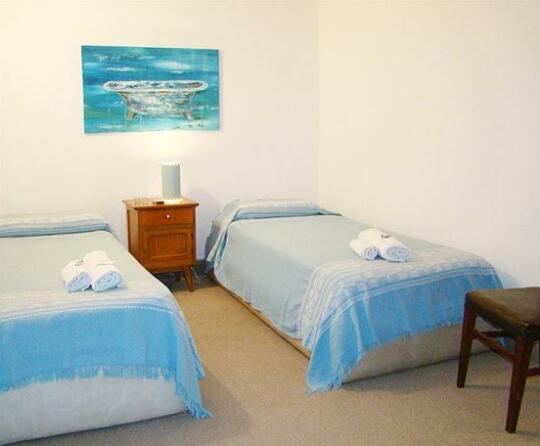 Hotel Tres Arroyos - Photo2