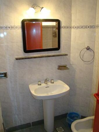 Hotel Tres Arroyos - Photo4
