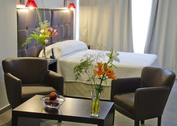 Austral DP Suites - Photo2