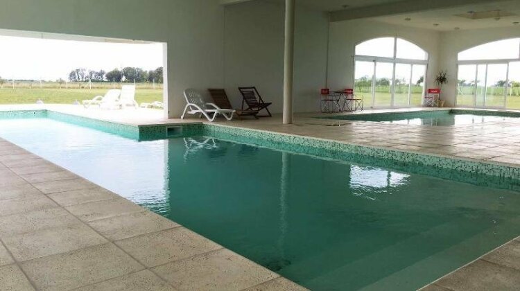 Howard Johnson Hotel Pergamino - Photo4