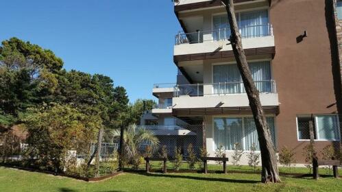 Aqualina Suites