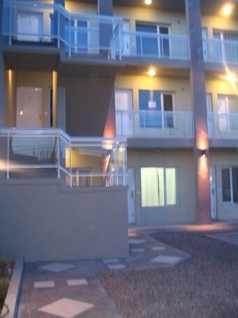  Photo 1