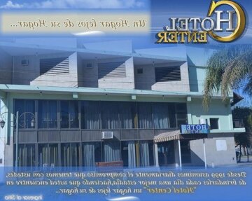 Hotel Center Reconquista